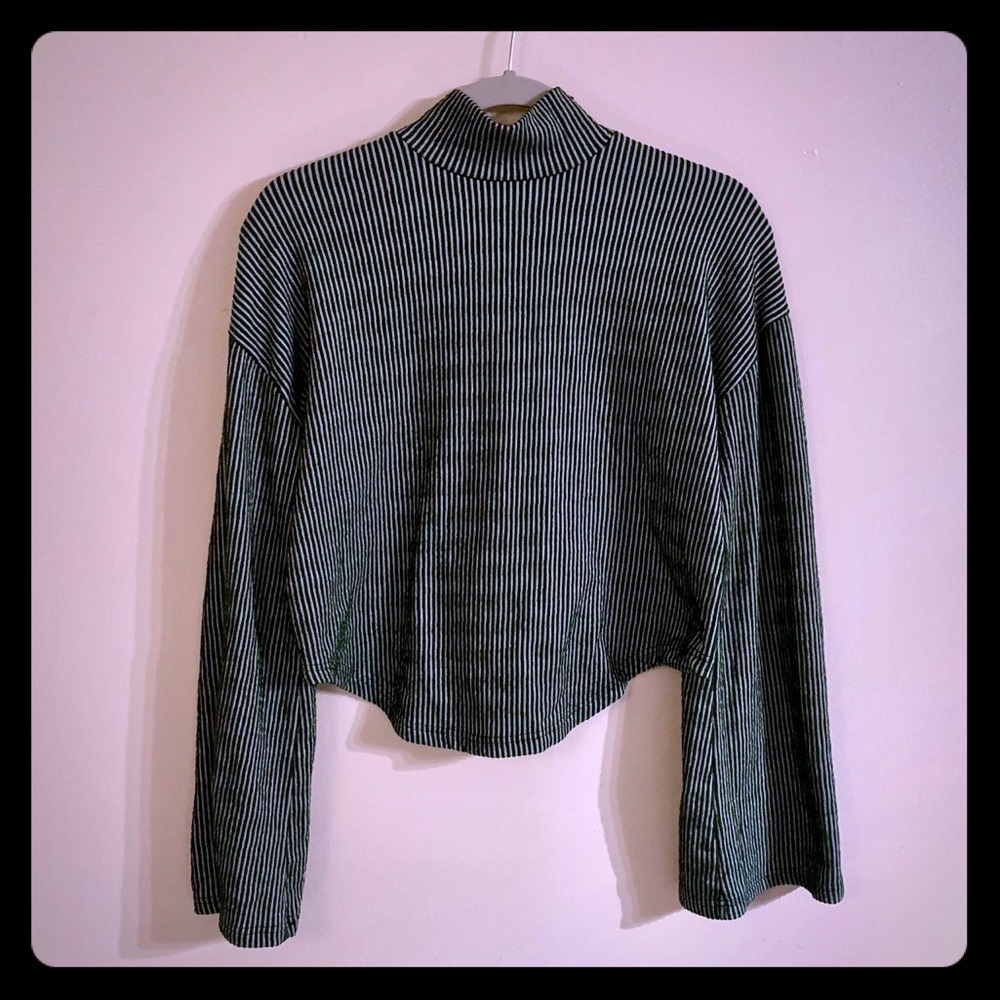 🌳EUC Free People Beach Green Striped Top Sz Sm🌳